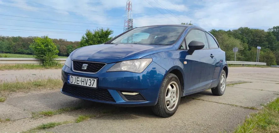 seat ibiza dolnośląskie Seat Ibiza cena 20400 przebieg: 180000, rok produkcji 2014 z Pleszew